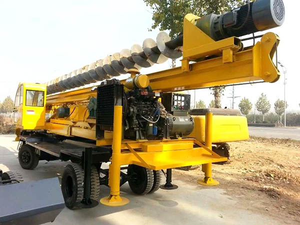 滕州香蕉视频APP官网建築機械廠小型汽車雙軌道香蕉视频网页版工廠實物圖
