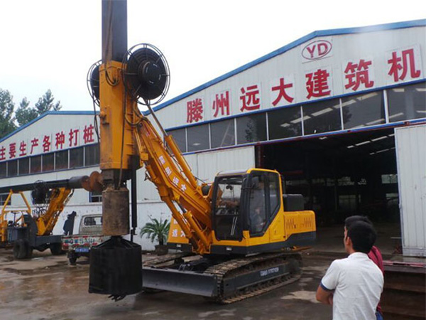 滕州市香蕉视频APP官网建築機械廠履帶式九一香蕉视频网站